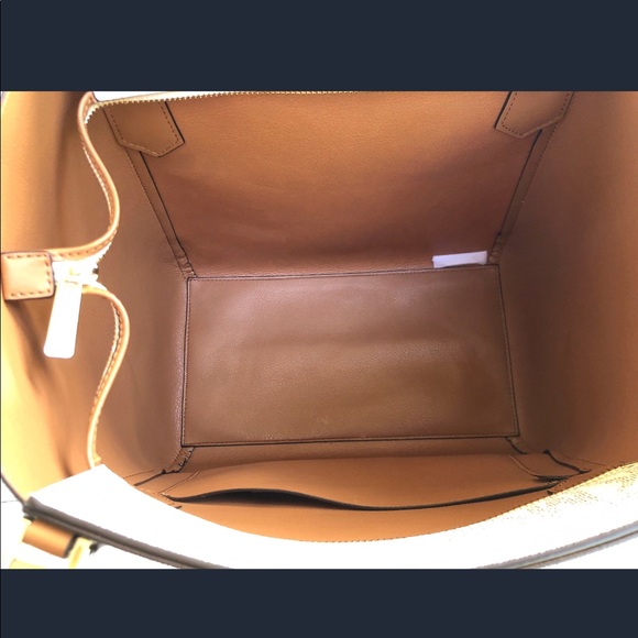 💕💕NWT Michael Kors Large Bonded Top Zip Tote - Picture 7 of 8